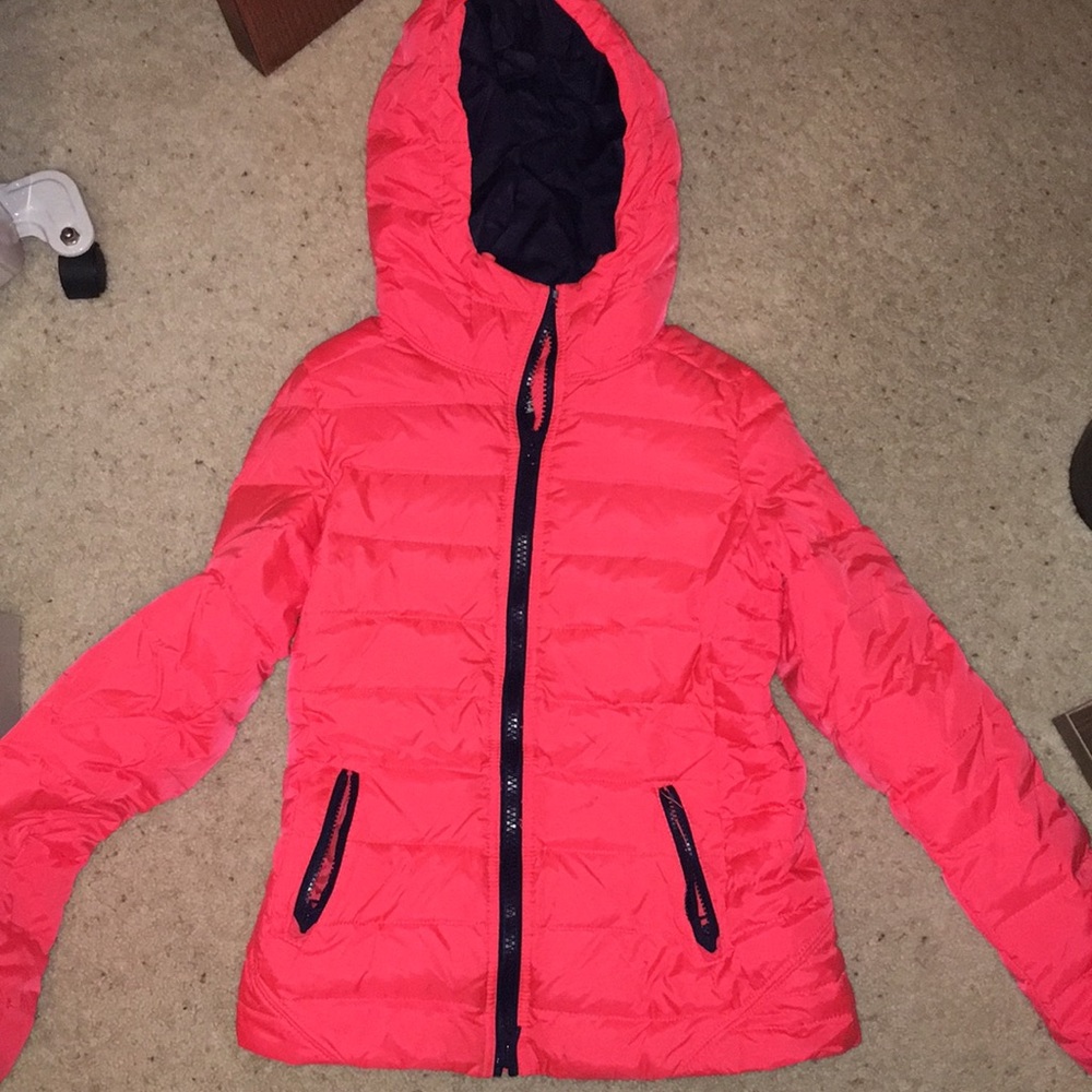 American eagle puffer jacket